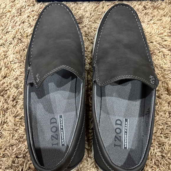 Izod Mens Seapoint Sneaker Loafer Slip On Shoe Size 10.5 Gray New - Picture 4 of 12